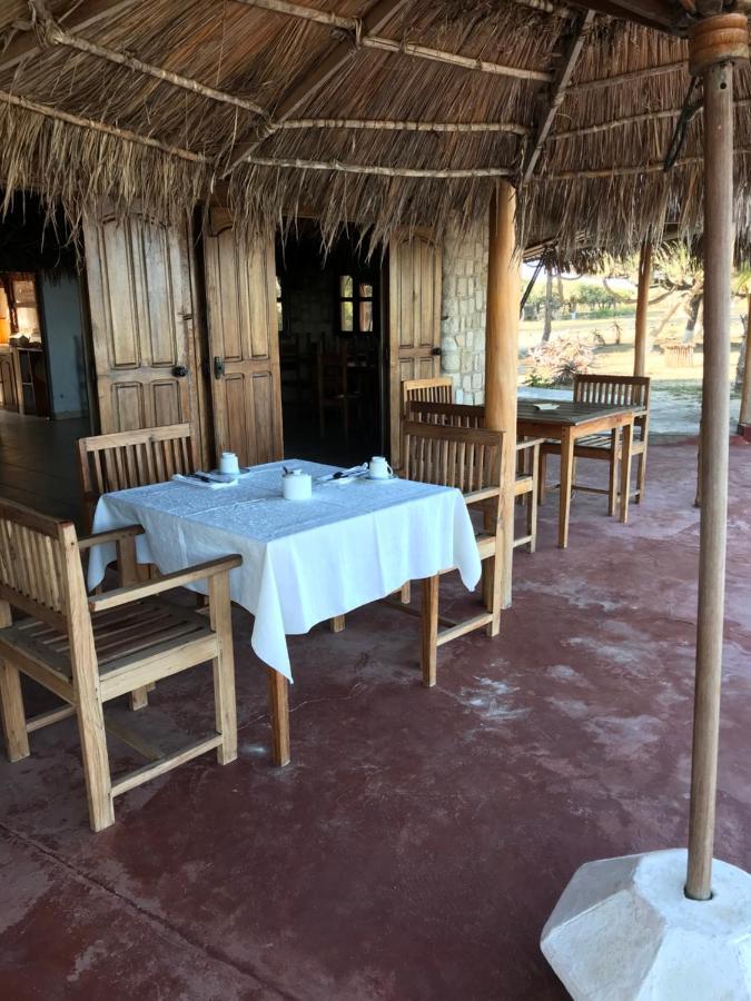 Manga Lodge Andavadoaka Exterior photo