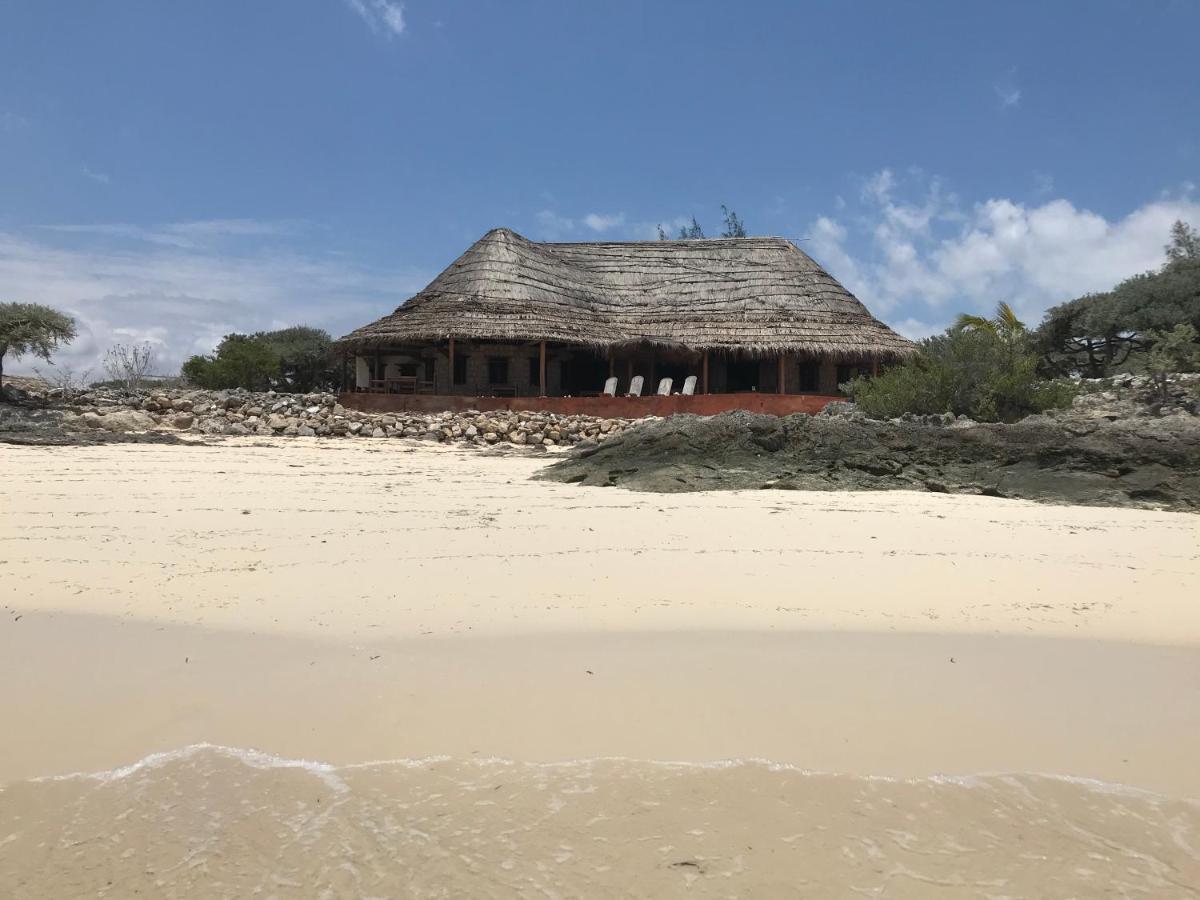 Manga Lodge Andavadoaka Exterior photo